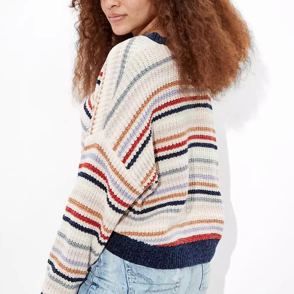 American Eagle Multi Cropped Sweater - Picture 2 of 4